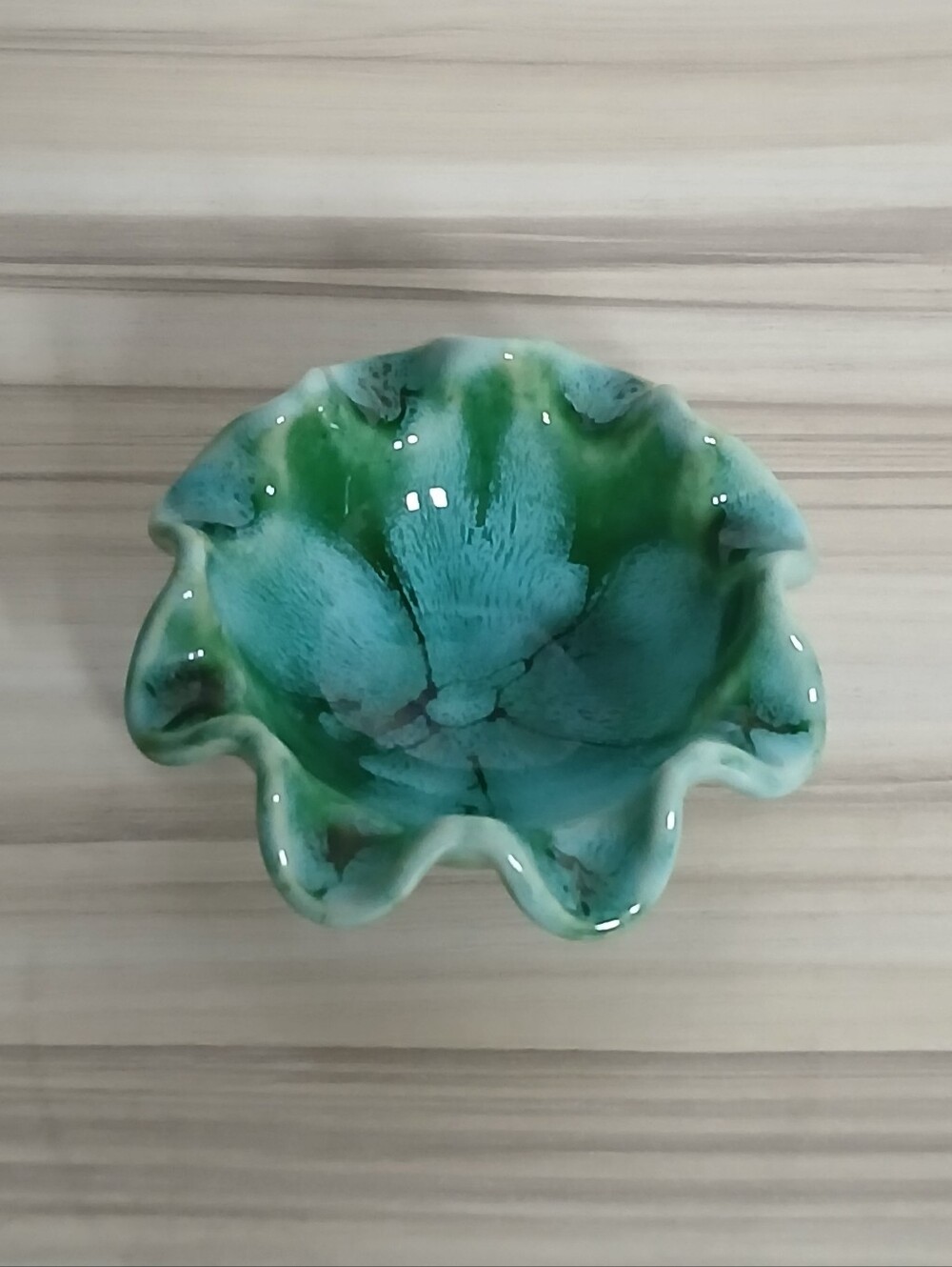 Vintage Wade England Ruffled Trinket Dish 3”